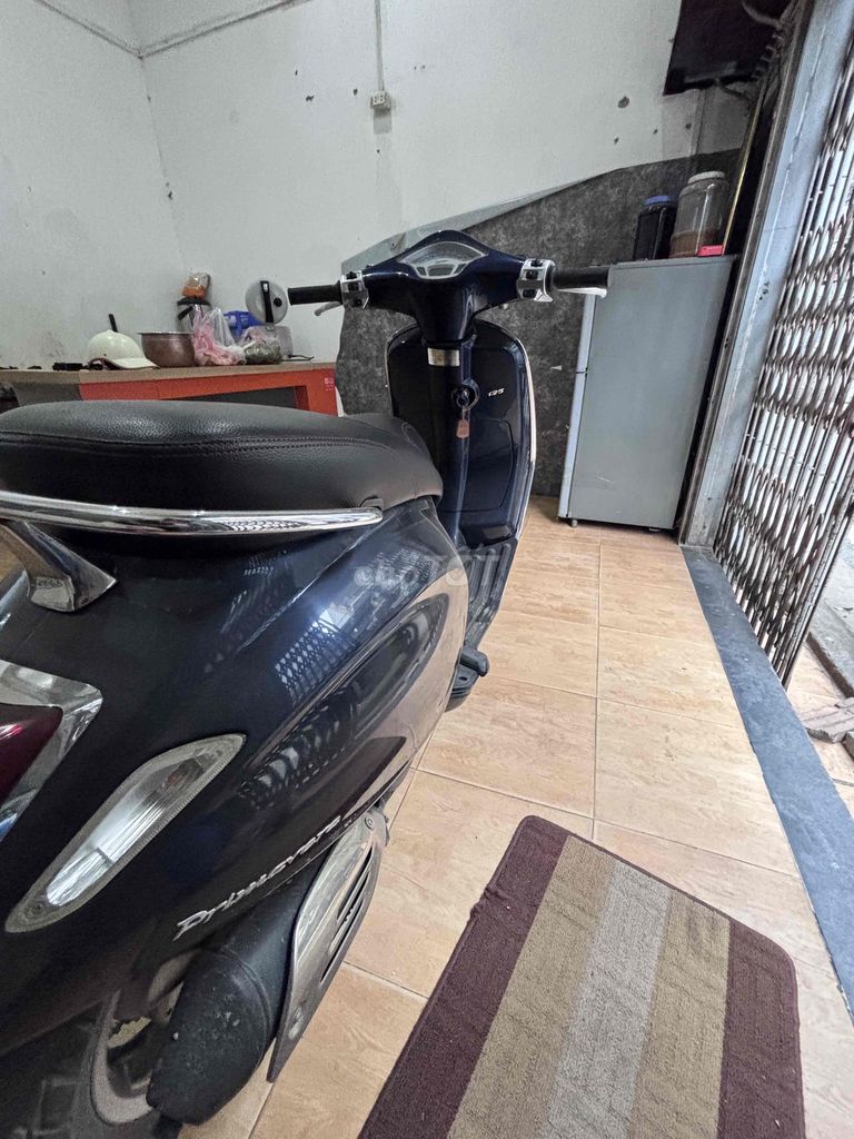 Piaggio Vespa Primavera Импортная Серая