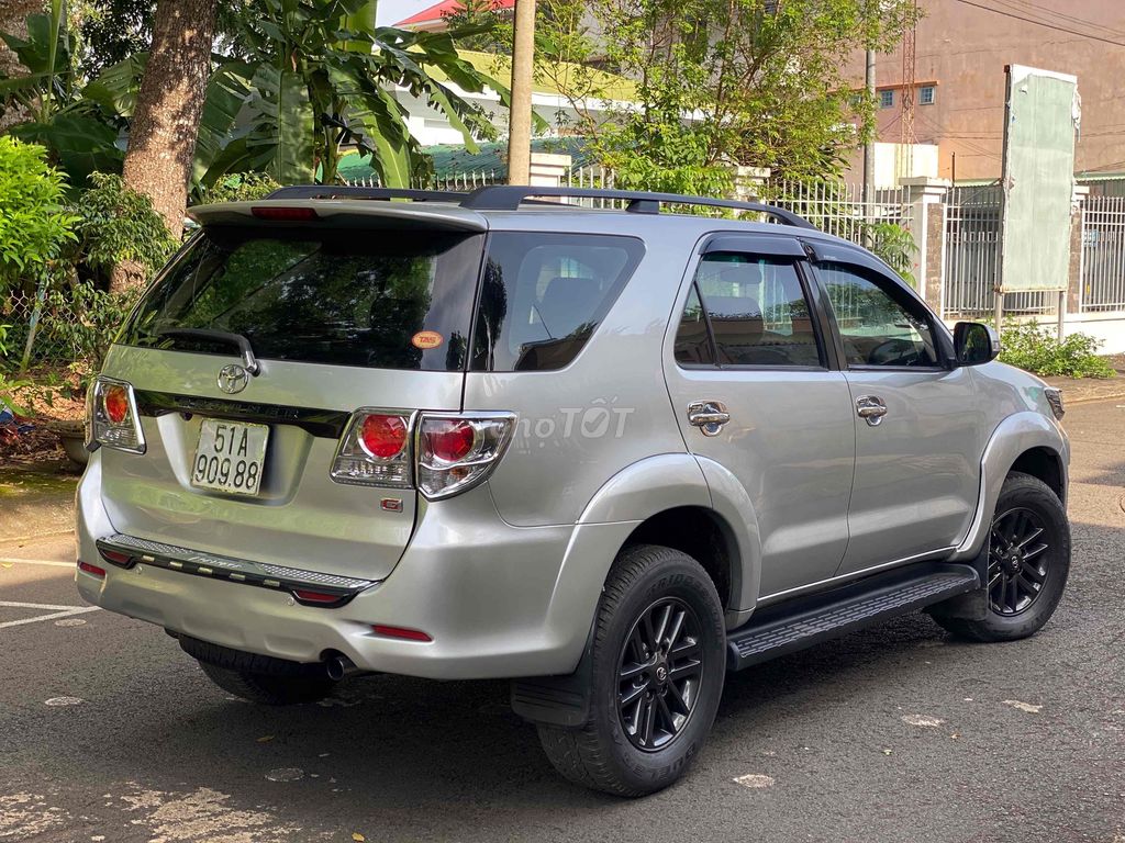 Toyota Fortuner 2014 2.5G 4x2 - 130000 km. Mua bán Ô tô tại Thành phố Long Khánh Đồng Nai được đăng bởi Mr hiếu hình 6