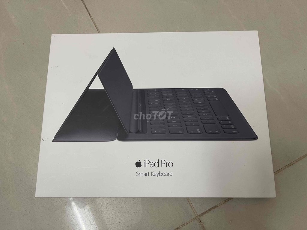 Bàn phím Apple Smart Keyboard Đen. Mua bán Phụ kiện (Màn hình, Chuột...) tại Quận 11 Tp Hồ Chí Minh được đăng bởi Hoang Minh hình 1