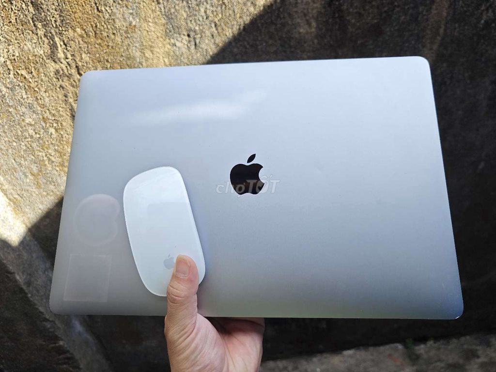 Apple Macbook Pro 2019 15 inch i7 16GB/512GB. Mua bán Laptop tại Quận Cẩm Lệ Đà Nẵng được đăng bởi Anh Hoàng hình 1