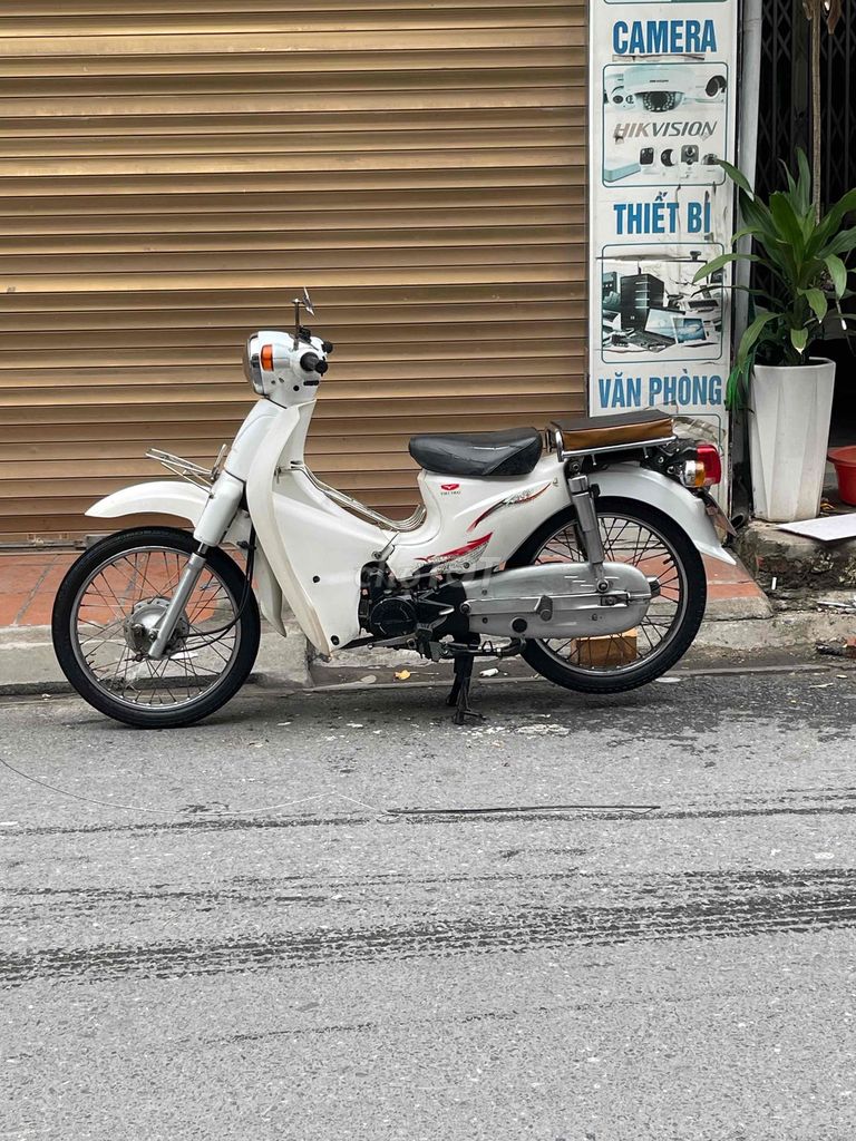 Honda Cub 50cc Trắng Đã sử dụng. Mua bán Xe máy tại Quận Lê Chân Hải Phòng được đăng bởi Nguyễn huy hình 6