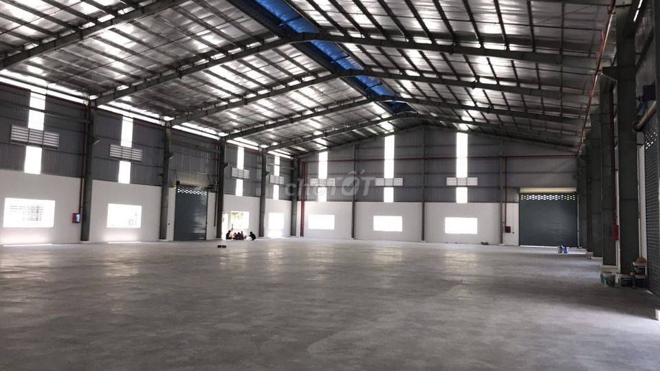 CHO THUÊ 1000M² MẶT TIỀN NGUYỄN DUY TRINH VỊ TRÍ ĐẸP, KINH DOANH ĐỈNH