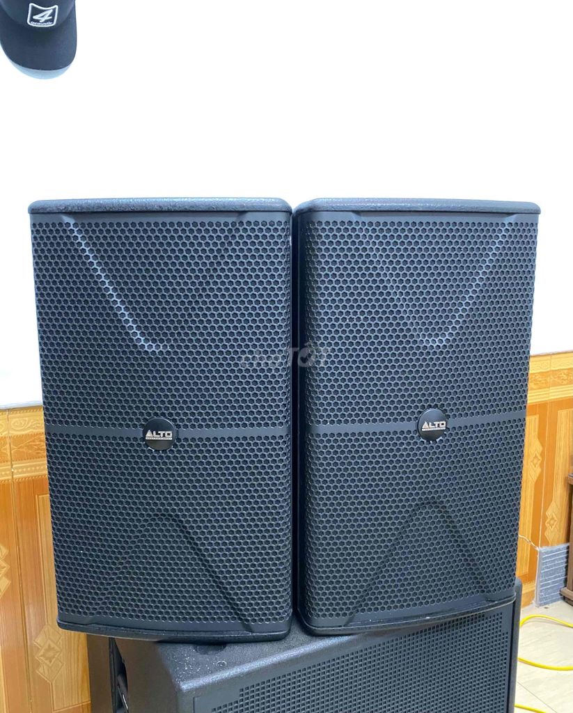 Bộ loa karaoke hàng công ty Bảo Châu ELec. Mua bán Tivi, Âm thanh tại Thành phố Nam Định Nam Định được đăng bởi Quốc Trinh hình 1