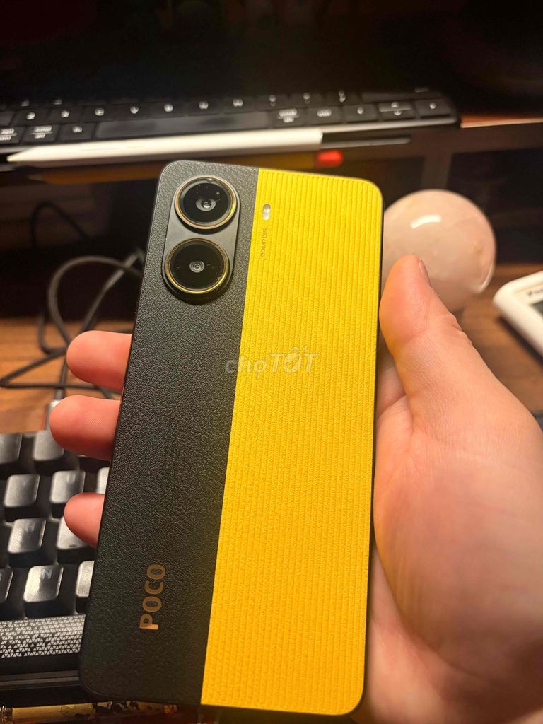 Poco X7 Pro 5G Vàng đen 256GB. Mua bán Điện thoại tại Quận Tân Bình Tp Hồ Chí Minh được đăng bởi Anh Sơn hình 1