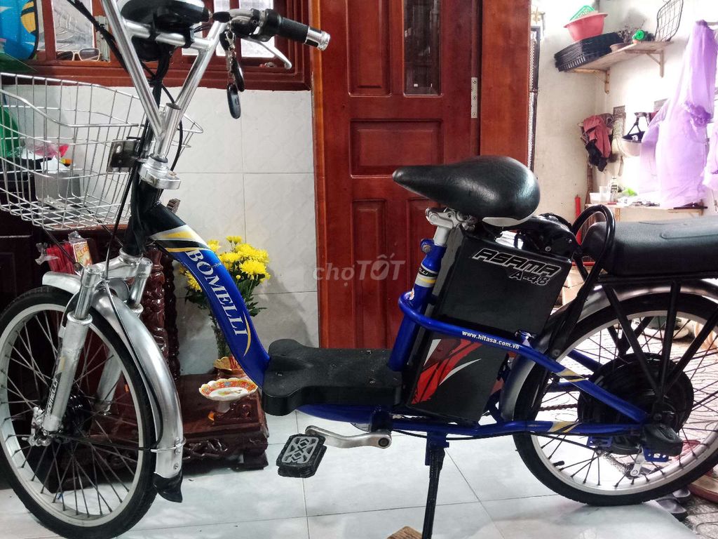 Xe đạp điện bình mạnh còn rất đẹp. Mua bán Xe điện tại Thành phố Vĩnh Long Vĩnh Long được đăng bởi Nguyễn Gia Thi hình 4