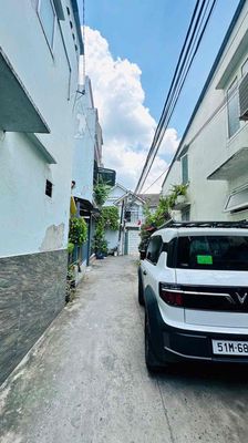 Bán nhà Lê Văn Việt - Vincom Quận 9- DTSD 36m2 -  2Tầng -Sổ Hồng Riêng