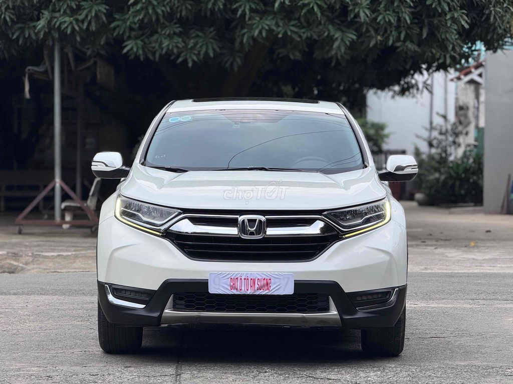 Bán Honda CR V 2018 L cao cấp hỗ trợ bank. Mua bán Ô tô tại Quận 3 Tp Hồ Chí Minh được đăng bởi Hoàng Gia Auto hình 1
