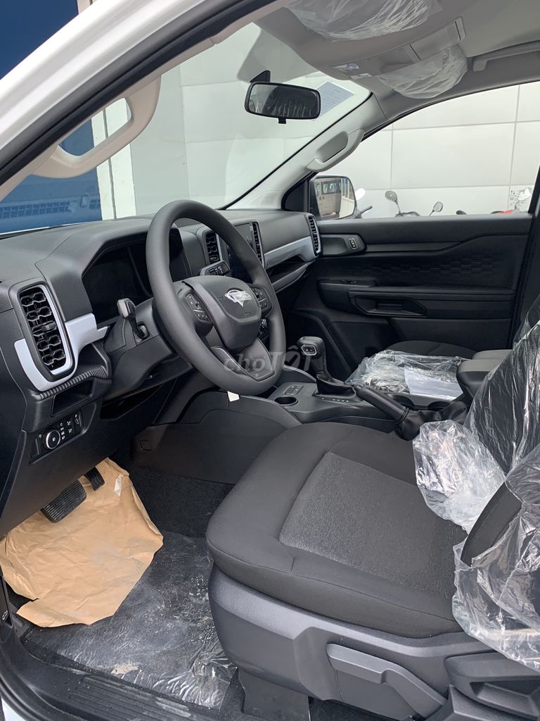 Ranger XLS 1 cầu, đủ màu xe sẵn giao ngay, vay 70%. Mua bán Ô tô tại Huyện Châu Thành Tiền Giang được đăng bởi Khiêm Ford Phú Mỹ hình 10