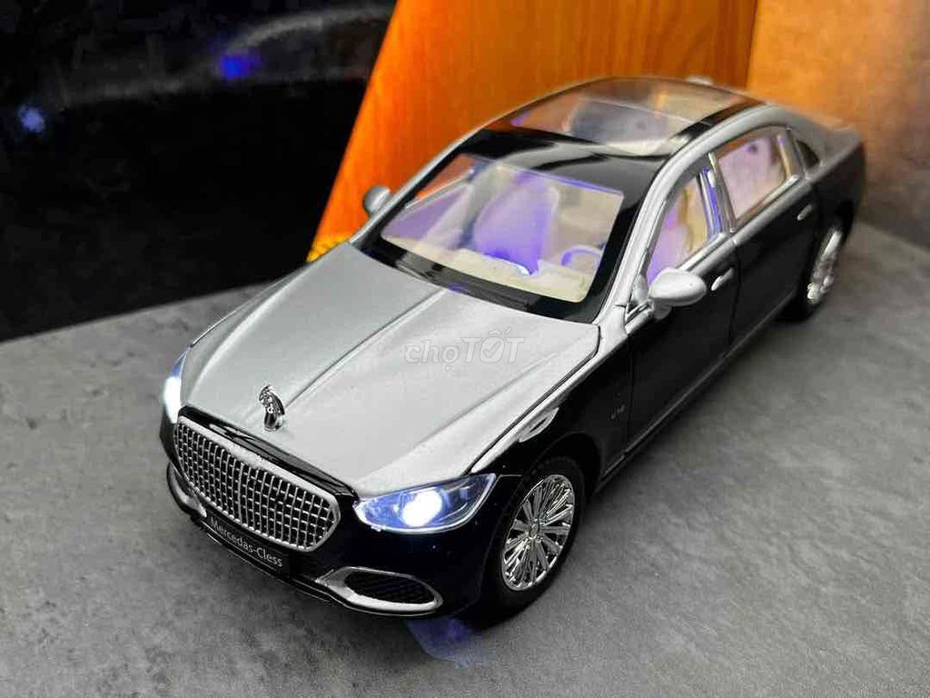 Ô tô mô hình Mercedes-Benz S-Class Maybach 1:24
