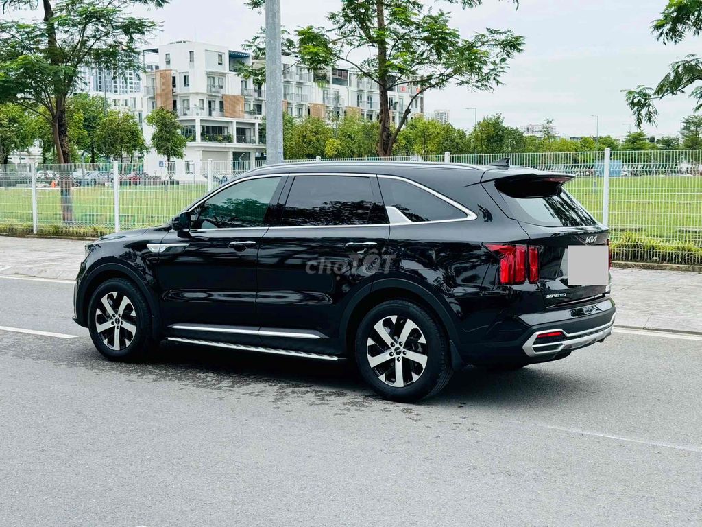 Kia Sorento 2025 Luxury 2.2 AT - 7500 km. Mua bán Ô tô tại Quận Hoàng Mai Hà Nội được đăng bởi Dương Xuân Trường hình 4