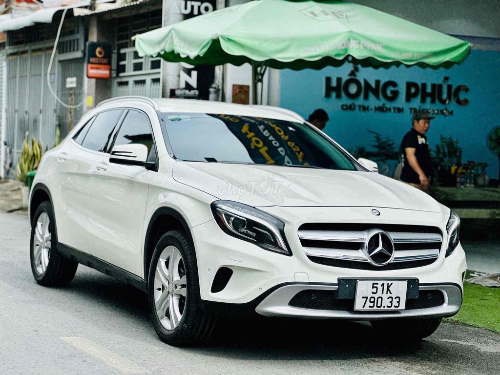 Mercedes Benz GLA 200 Model 2017. Mua bán Ô tô tại Quận 8 Tp Hồ Chí Minh được đăng bởi Hồng Phúc hình 1