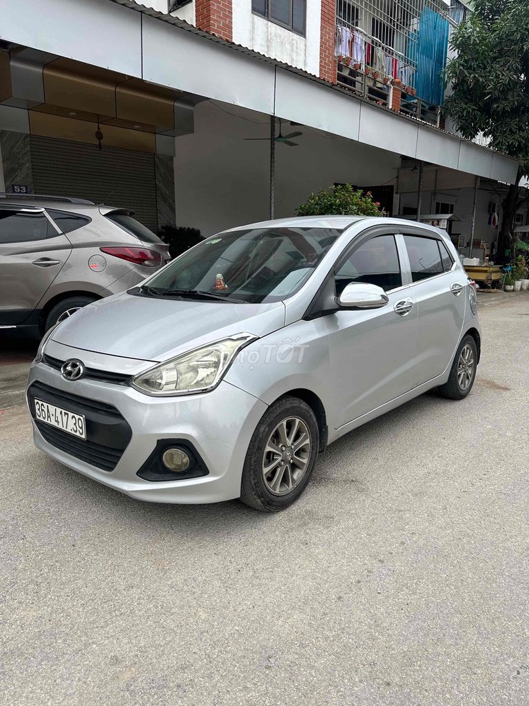 Hyundai i10 số sàn bản đủ 2015. Mua bán Ô tô tại Thành phố Thanh Hóa Thanh Hóa được đăng bởi Hoàng Tuấn hình 4