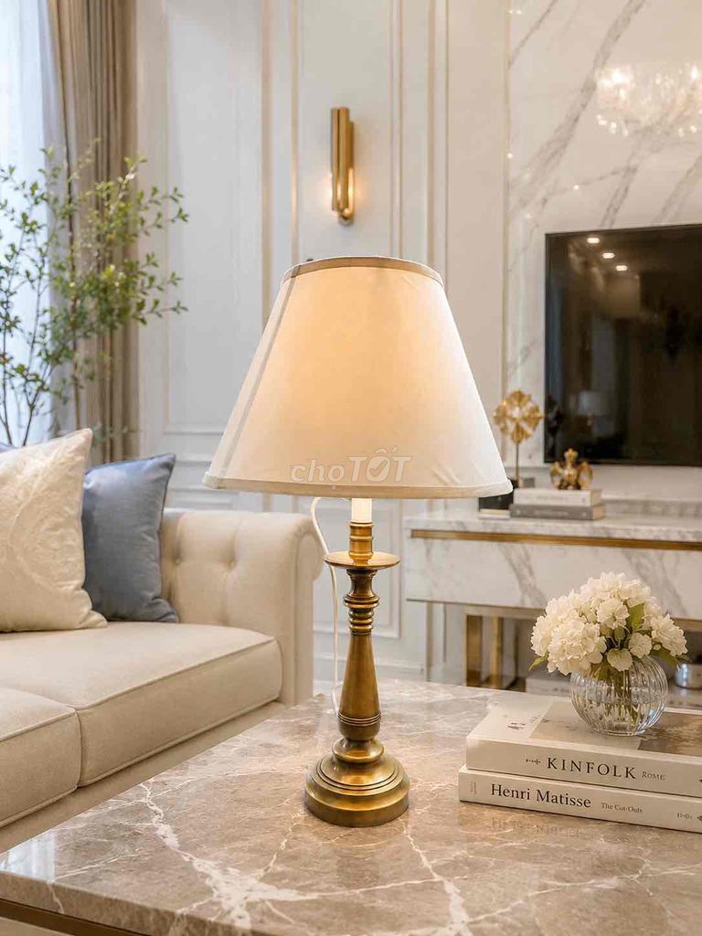 Đèn bàn Đồng nguyên chất. Mua bán Đèn tại Quận Tây Hồ Hà Nội được đăng bởi Ngát Nguyễn hình 1