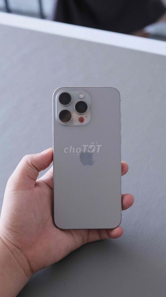 iPhone 15 Pro Max Xám Đã sử dụng. Mua bán Điện thoại tại Thị xã Tân Uyên Bình Dương được đăng bởi Nguyễn Anh Thuận hình 1