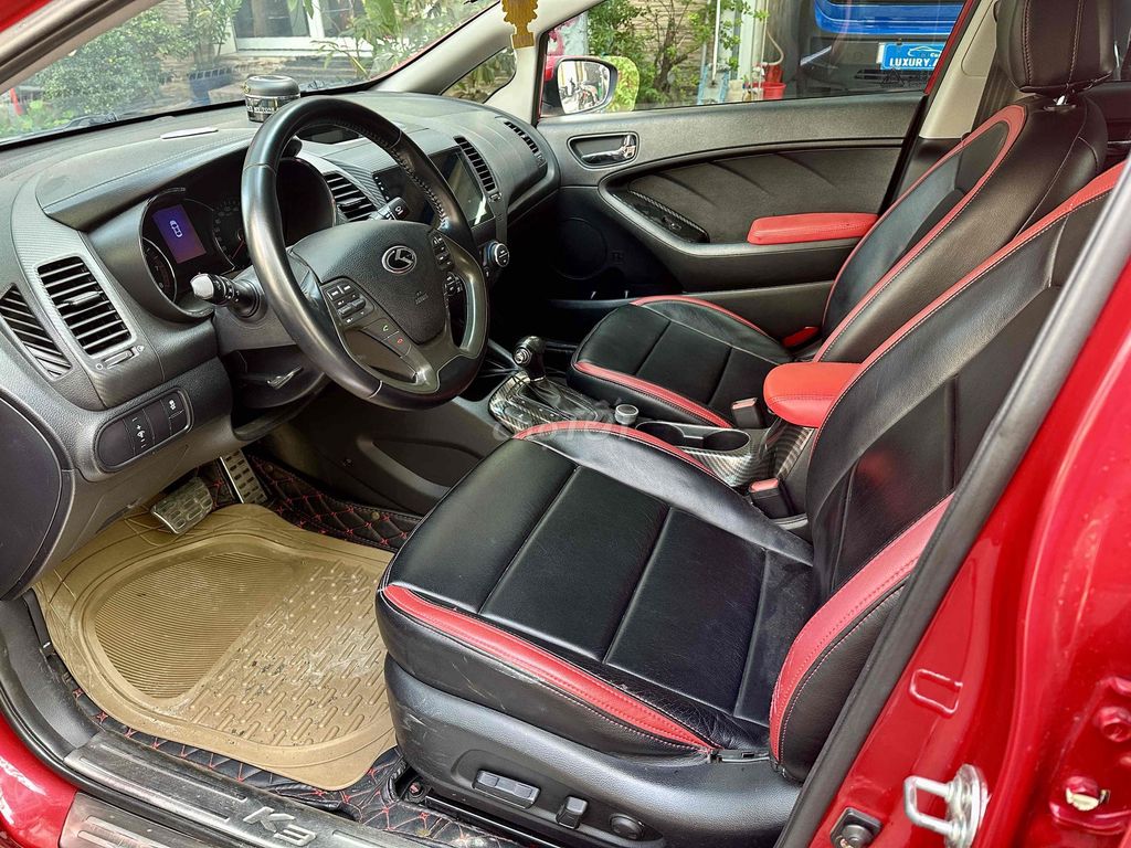 Kia K3 2015 Full option Đỏ. Mua bán Ô tô tại Thành phố Biên Hòa Đồng Nai được đăng bởi Luxury AUTO  hình 3