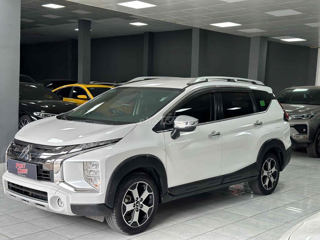 Mitsubishi Xpander Cross 2021 AT 49000 km xe zin