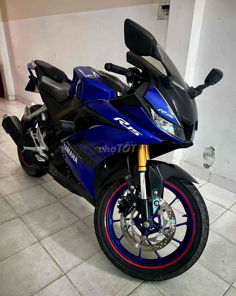 Yamaha R15 2019, синий зиновый сайгон, основной владелец