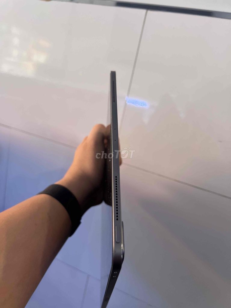 Apple iPad Pro 12.9 inch 256GB Xám. Mua bán Máy tính bảng tại Quận Tân Phú Tp Hồ Chí Minh được đăng bởi Pham Tâm hình 1