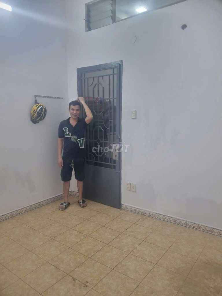 Частный дом в аренду в Q10 le Hong Phong