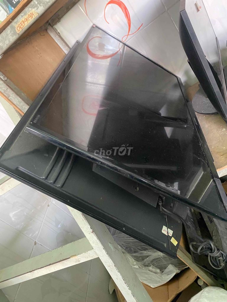 Tivi 32inch wifi. Mua bán Tivi, Âm thanh tại Thị xã Bến Cát Bình Dương được đăng bởi ĐIỆN TỬ HÀNG THANH LÝ hình 1