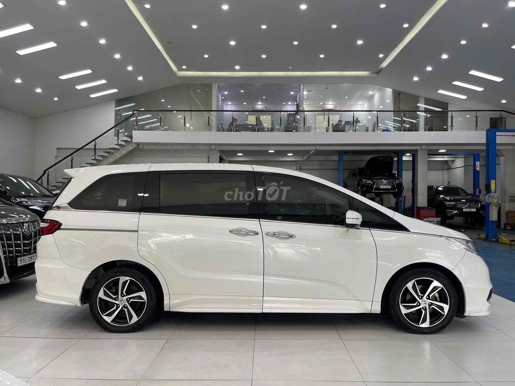 Honda Odyssey sx 2016 - 81.000 km. Mua bán Ô tô tại Quận Tân Bình Tp Hồ Chí Minh được đăng bởi Nguyễn Văn Lâm hình 5