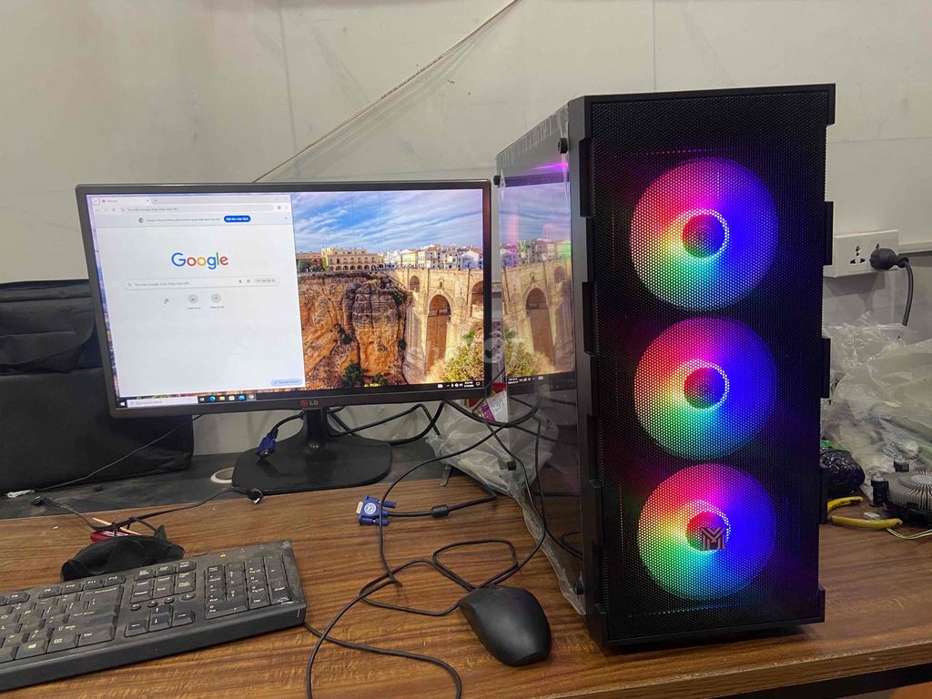 Máy tính để bàn i5 10400f 8Gb/512Gb Đen. Mua bán Máy tính để bàn tại Quận Hà Đông Hà Nội được đăng bởi Phạm Văn Chiến hình 1