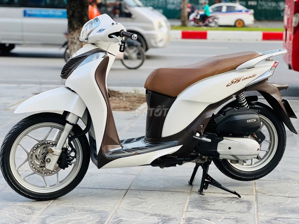 Honda SH Mode 125 TRẮNG Biển 29 Máy Chạy Êm. Mua bán Xe máy tại Quận Cầu Giấy Hà Nội được đăng bởi A Nam hình 5