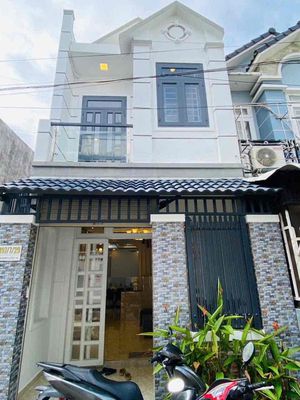Bán nhà 1 lầu tl31 q12,hẻm xe hơi sh riêng gần ngã tư ga