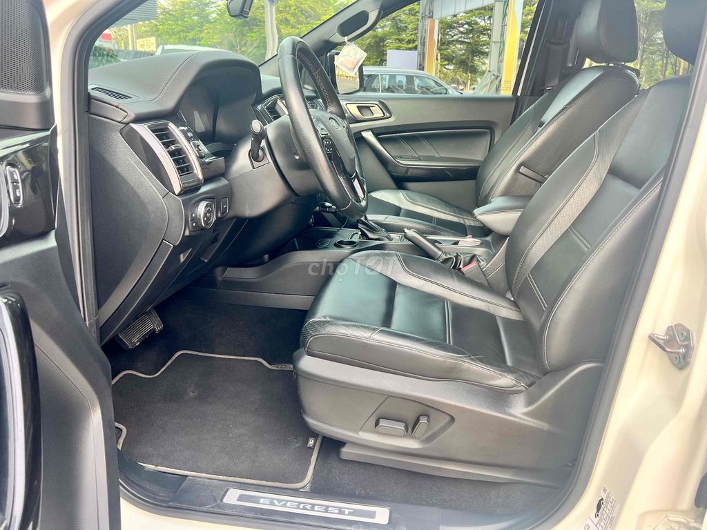 Ford Everest 2020 Titanium 2.0L AT 4x2 - 45000 km. Mua bán Ô tô tại Quận Cái Răng Cần Thơ được đăng bởi Nguyễn Nhân  hình 7