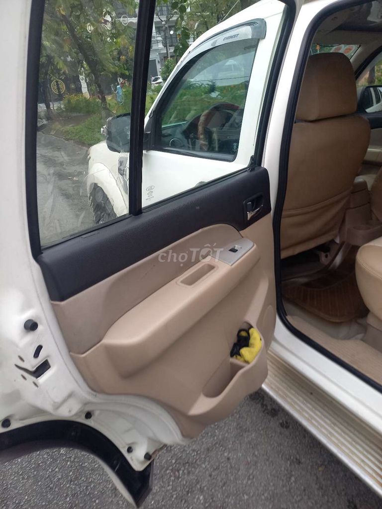 BÁN & ĐỔI XE FORD EVEREST 2011 MÁY DẦU 2 CẦU MT. Mua bán Ô tô tại Quận Bình Tân Tp Hồ Chí Minh được đăng bởi Dũng xe tải hình 9