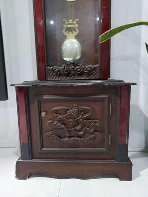 Đồng hồ cây gỗ Hàn Quốc màu Nâu. Mua bán Đồ sưu tầm, đồ cổ tại Quận Hai Bà Trưng Hà Nội được đăng bởi Tâm Hoàng