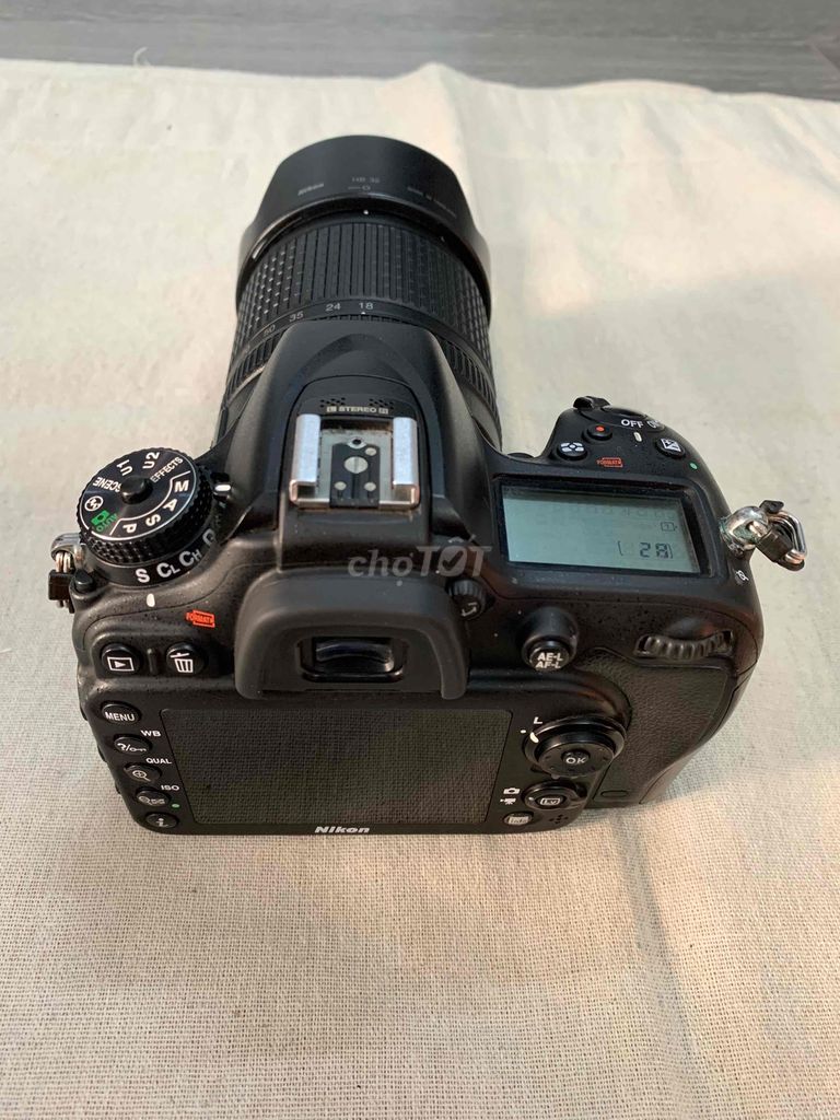 Nikon D7100+Lens 18-140 ED DX VR