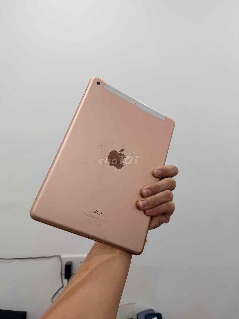 Apple iPad Gen 6 128GB Vàng hồng. Mua bán Máy tính bảng tại Quận Cầu Giấy Hà Nội được đăng bởi TicoSmartphone hình 1