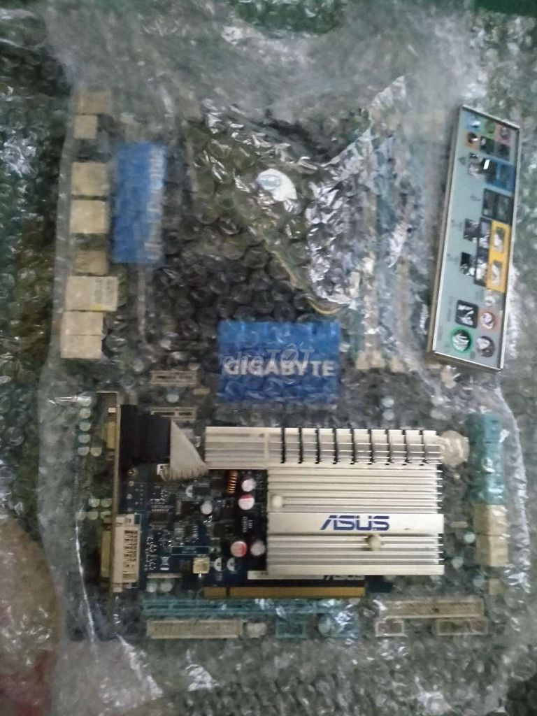 Card FE Asus X58 Gigabyte i7 950. Mua bán Linh kiện (RAM, Card...) tại Thành phố Cao Lãnh Đồng Tháp được đăng bởi Mồn Lèo hình 1