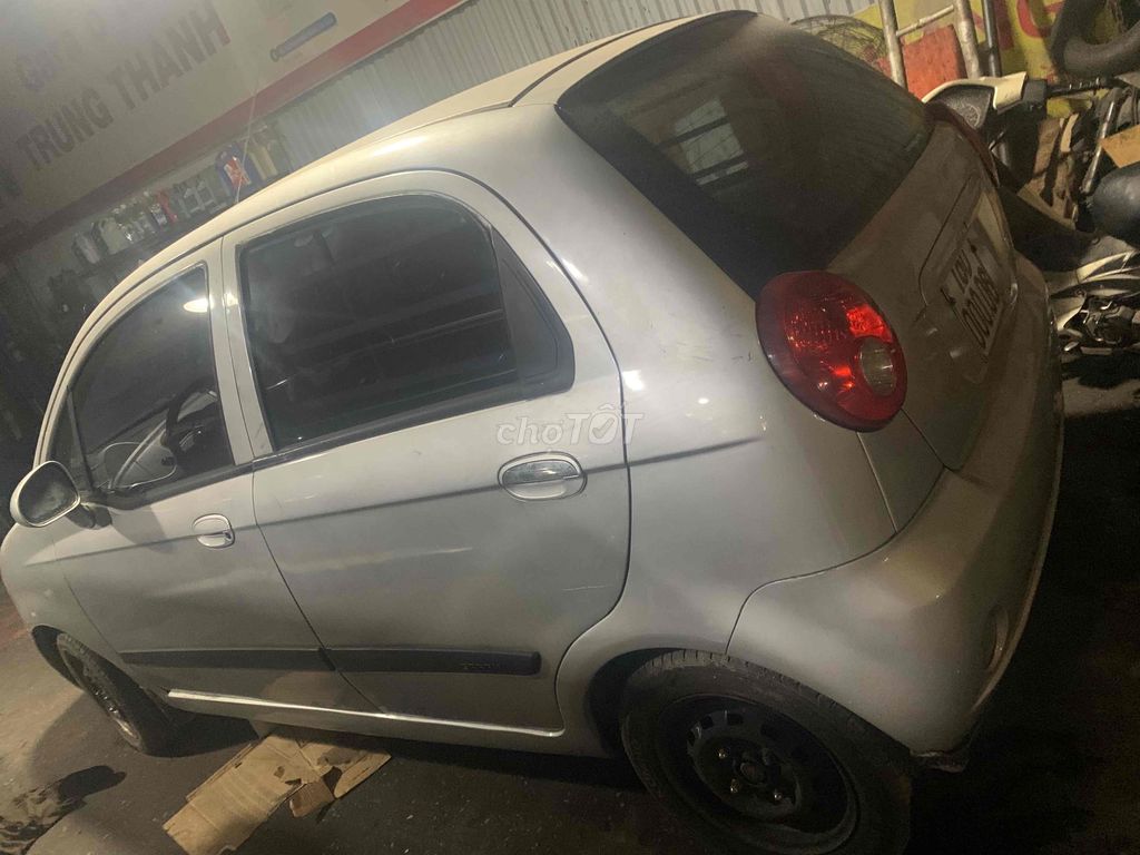Chevrolet Spark Bạc 5 chỗ. Mua bán Ô tô tại Quận Thanh Xuân Hà Nội được đăng bởi Quang hình 5