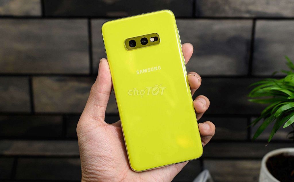Samsung S10e 6/128 Vàng Hàn Quốc Exynos 9820. Mua bán Điện thoại tại Thành phố Biên Hòa Đồng Nai được đăng bởi ĐẾ MOBILE BIÊN HOÀ hình 1