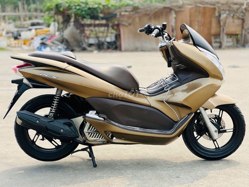 HONDA PCX 125FI XE NHẬP THÁI ZIN NGUYÊN. Mua bán Xe máy tại Quận Cầu Giấy Hà Nội được đăng bởi Lộc Phát hình 3