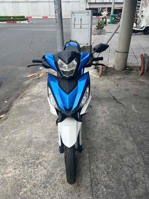 Honda Winner V1 2017 Xanh trắng đen