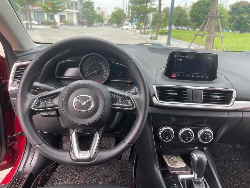 Cần Bán Mazda 3 2019 1.5L Premium Tự Động ,xe đẹp. Mua bán Ô tô tại Quận Hoàng Mai Hà Nội được đăng bởi Anh Tuy hình 10