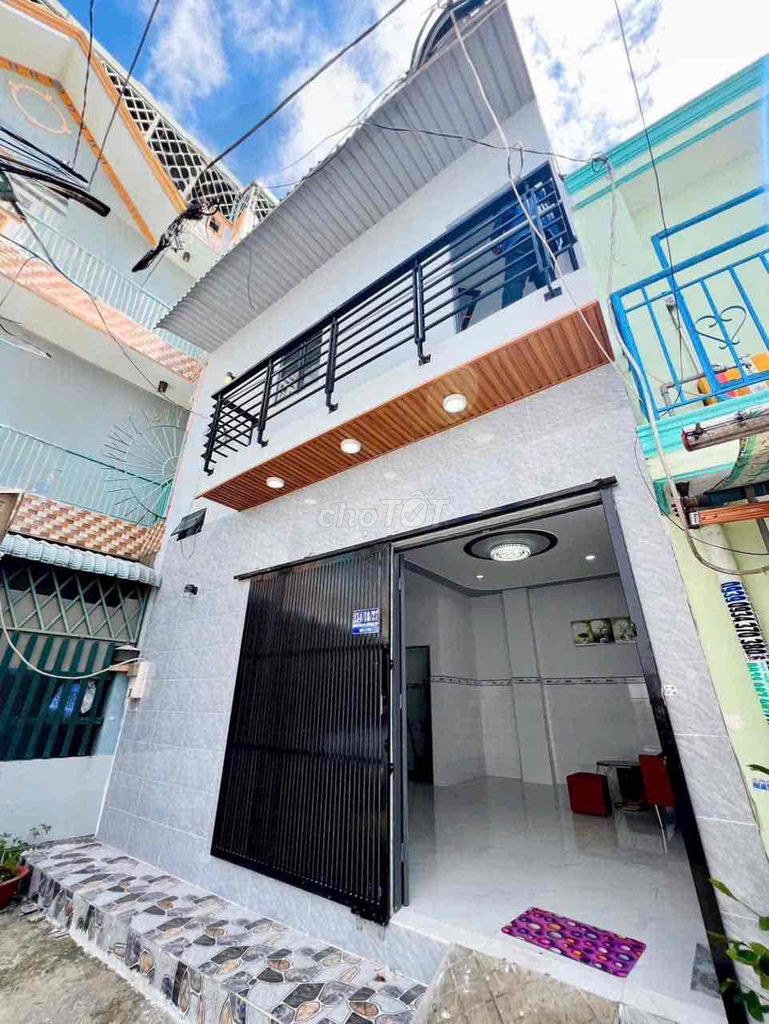 nhà sổ hồng riêng.hẻm 5m thông.p.tân chánh hiệp q12