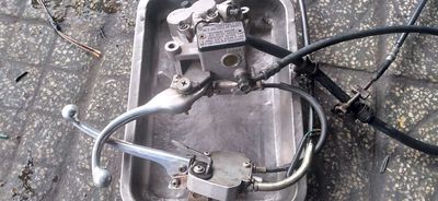 Bộ thắng đĩa cbs Honda Lead 2010. Mua bán Phụ tùng xe tại Quận 11 Tp Hồ Chí Minh được đăng bởi Cuong