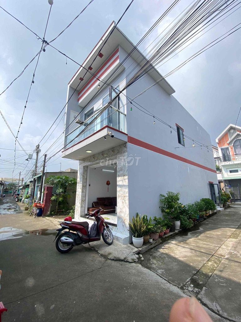 CẦN BÁN 1T1L NHÀ 3 MẶT TIỀN,Bửu Hoà, Biên Hoà. DTsd:140m2. Giá:3ty2