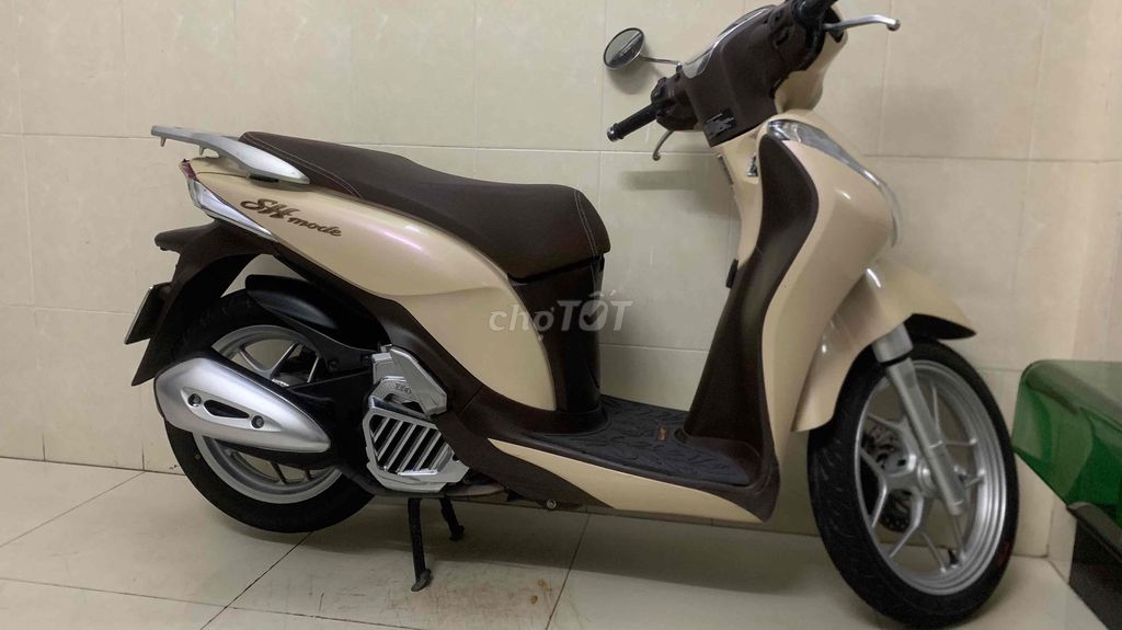 sh mode cuối 2016 bstp chính chủ. Mua bán Xe máy tại Quận Bình Thạnh Tp Hồ Chí Minh được đăng bởi Tỉnhuong hình 2