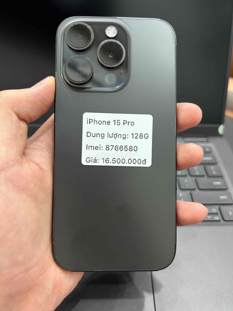 iPhone 15 Pro 128GB Đen máy đẹp chuẩn zin. Mua bán Điện thoại tại Thành phố Buôn Ma Thuột Đắk Lắk được đăng bởi Nguyễn Hoàng hình 1