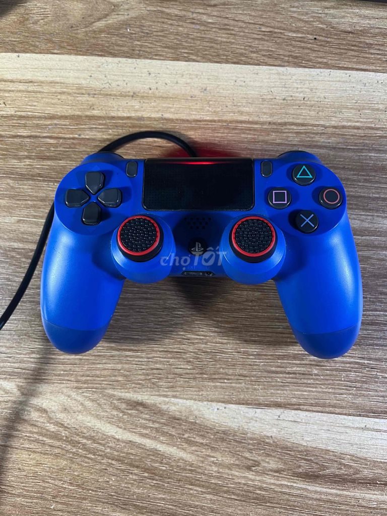 Tay cầm chơi game Sony PS4 Xanh dương. Mua bán Thiết bị chơi game tại Quận Hà Đông Hà Nội được đăng bởi Bình Phạm hình 1