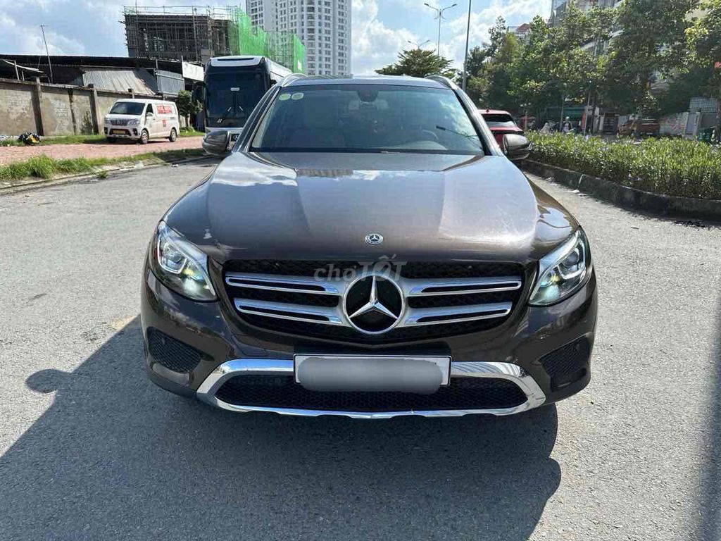 Mercedes Benz GLC 2*** km. Mua bán Ô tô tại Quận 7 Tp Hồ Chí Minh được đăng bởi auto thanh tâm  hình 1