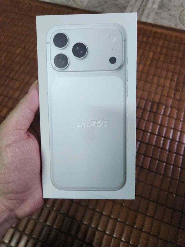 Apple iPhone 17 Pro Max 256GB Mới. Mua bán Điện thoại tại Quận Long Biên Hà Nội được đăng bởi Nguyễn Hoàng Hải hình 1