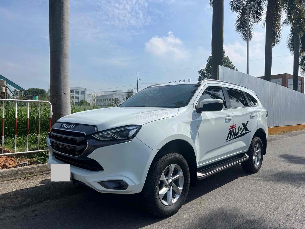 Isuzu Mu X 2022 B7 4x2 MT - 70000 km chuẩn zin. Mua bán Ô tô tại Thành phố Thủ Đức Tp Hồ Chí Minh được đăng bởi Tân hình 3