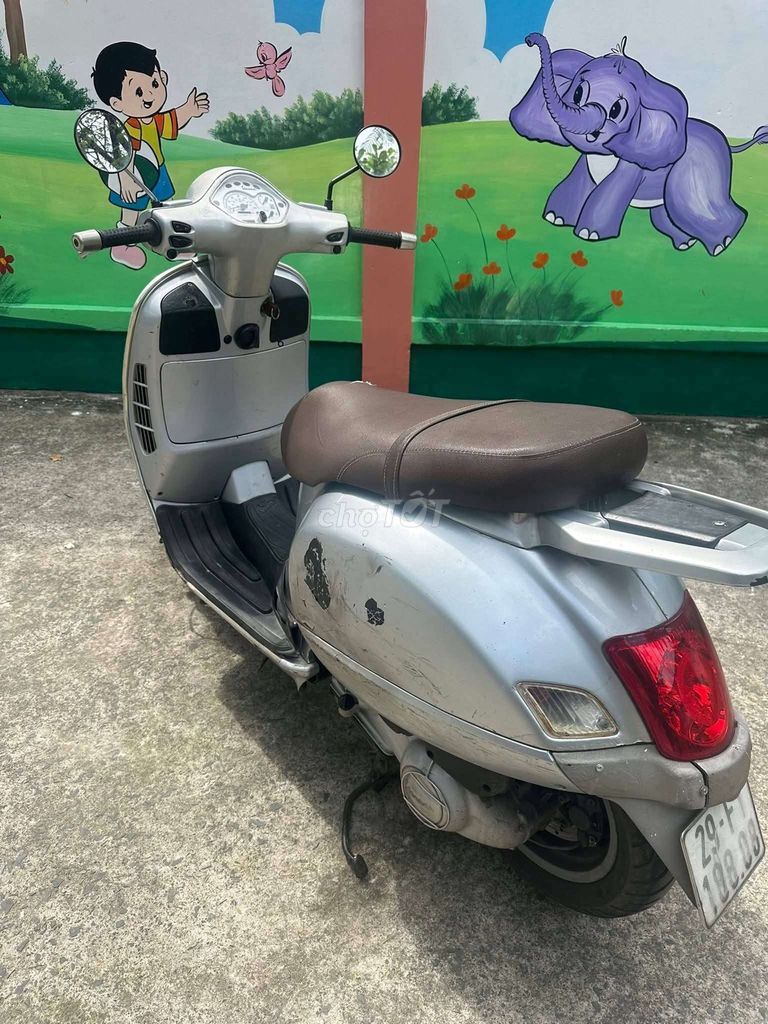 Piaggio Vespa GTS GT10 Bạc 125cc. Mua bán Xe máy tại Huyện Phú Tân An Giang được đăng bởi Huỳnh Bờm hình 5