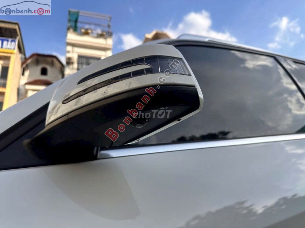 GLK 300 4matic đời 2012. Mua bán Ô tô tại Quận Long Biên Hà Nội được đăng bởi Đặng Quốc Bảo hình 2